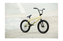 Фото: Велосипед BMX SUNDAY Street Sweeper 20.75 Желтый