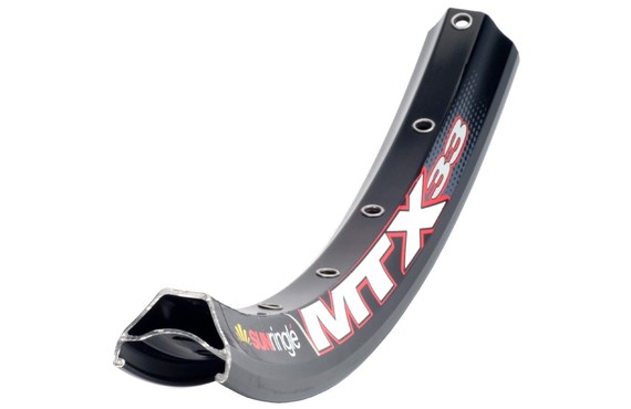 Фото: Обод 26 SUN RINGLE MTX 33 (36H), Клепаный, Чёрный