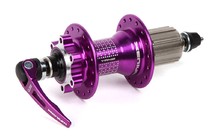 Фото: Втулка задняя XENIUM TR-42 (32H), QR, 8/9ск, 6 болт, пром, Purple